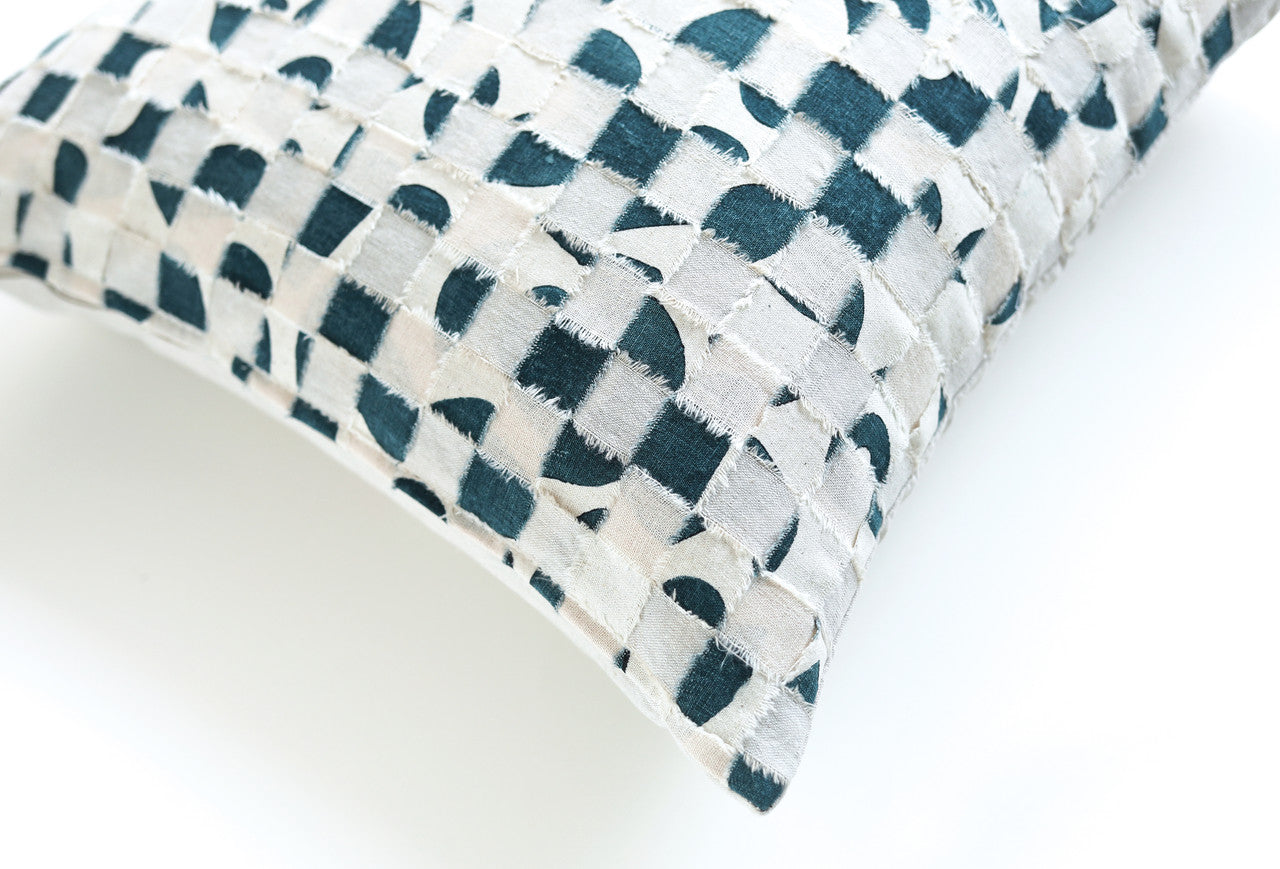 CONTEMPORARY PATCHWORK BOOK