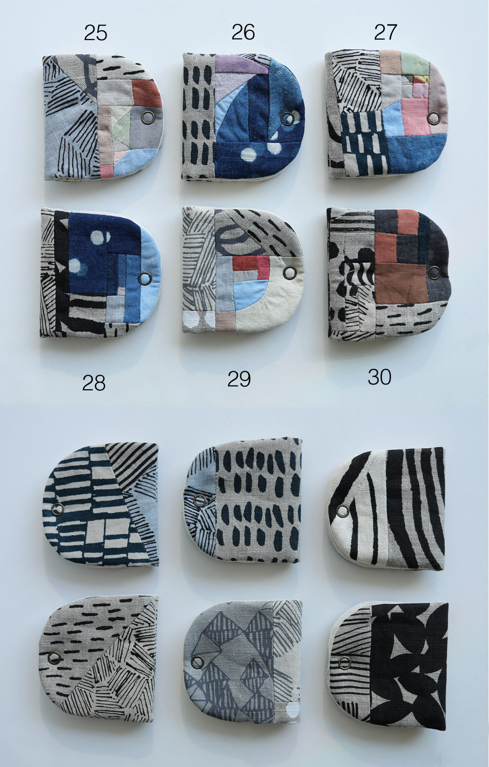 CURVE patchwork needle book