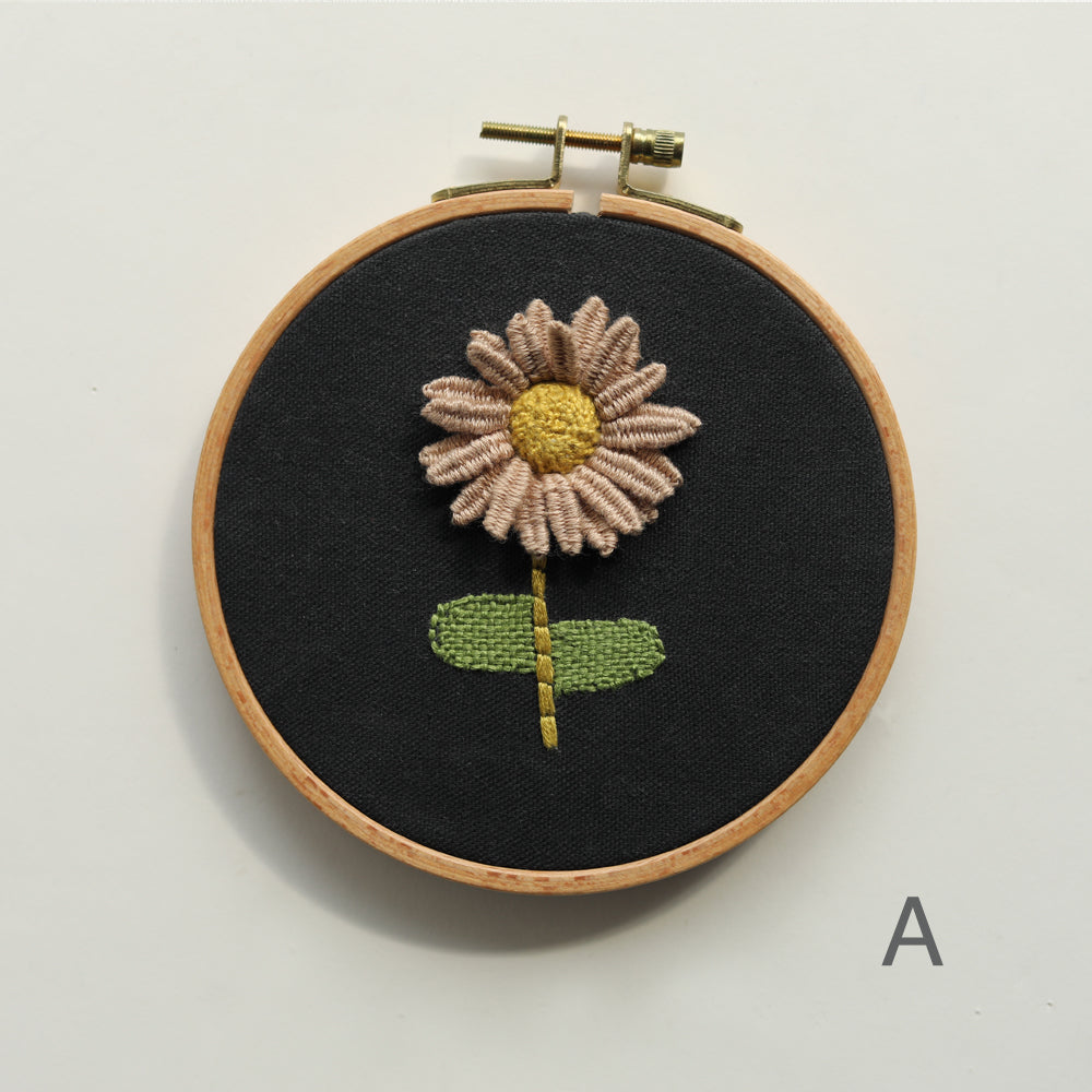 EMBROIDERY floral hoop