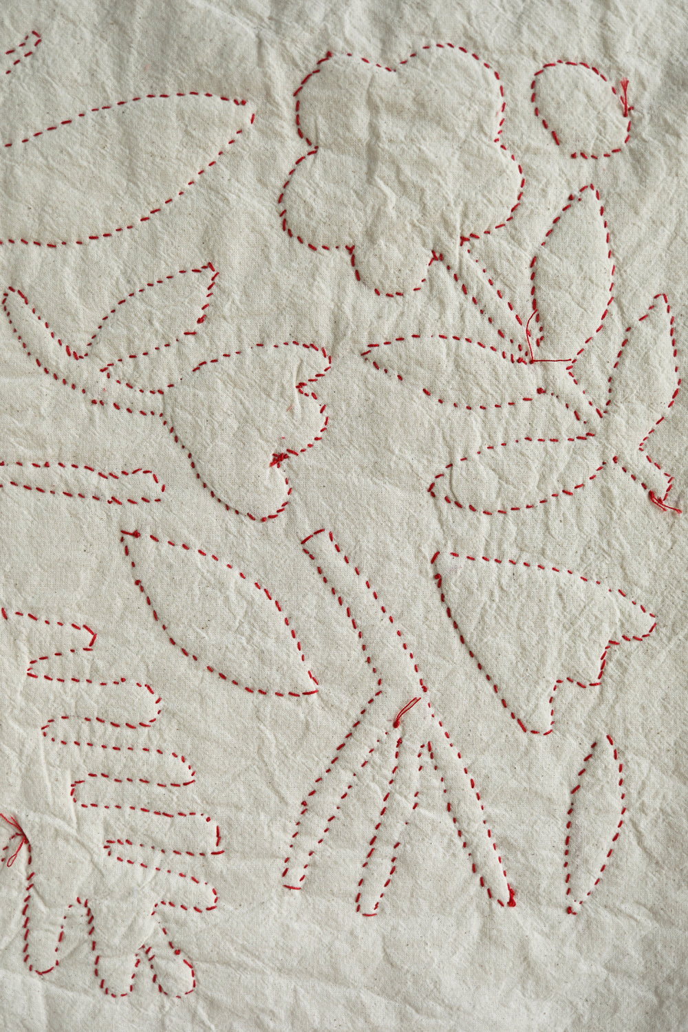 WALL ART - floral applique