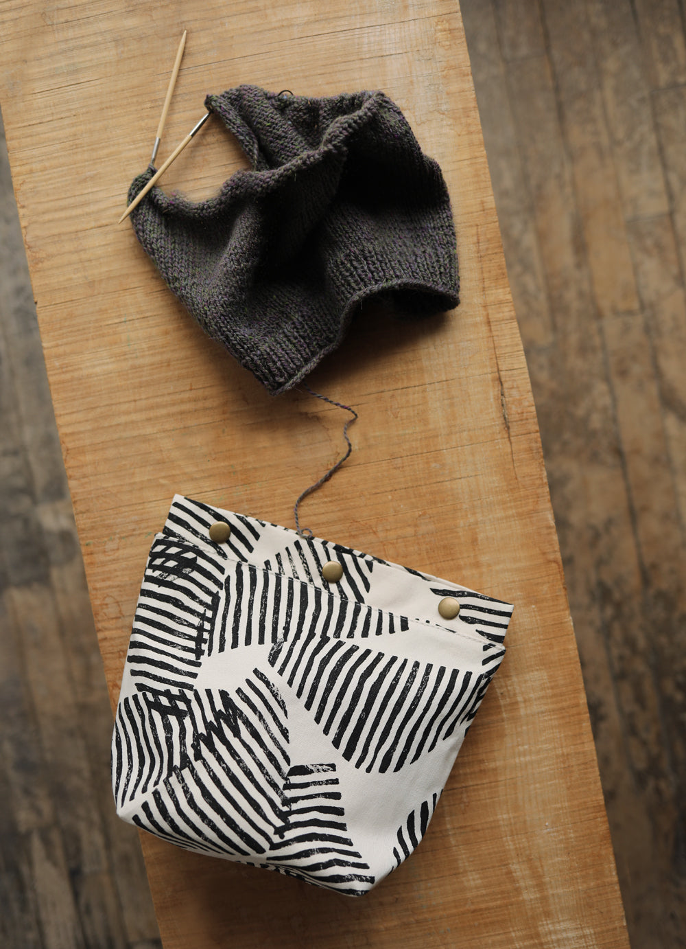 SNAP PROJECT BAG - stripes