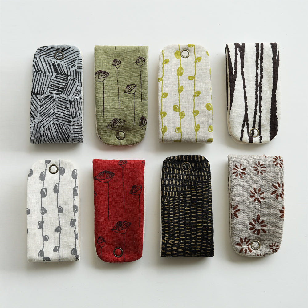 NARROW needle book