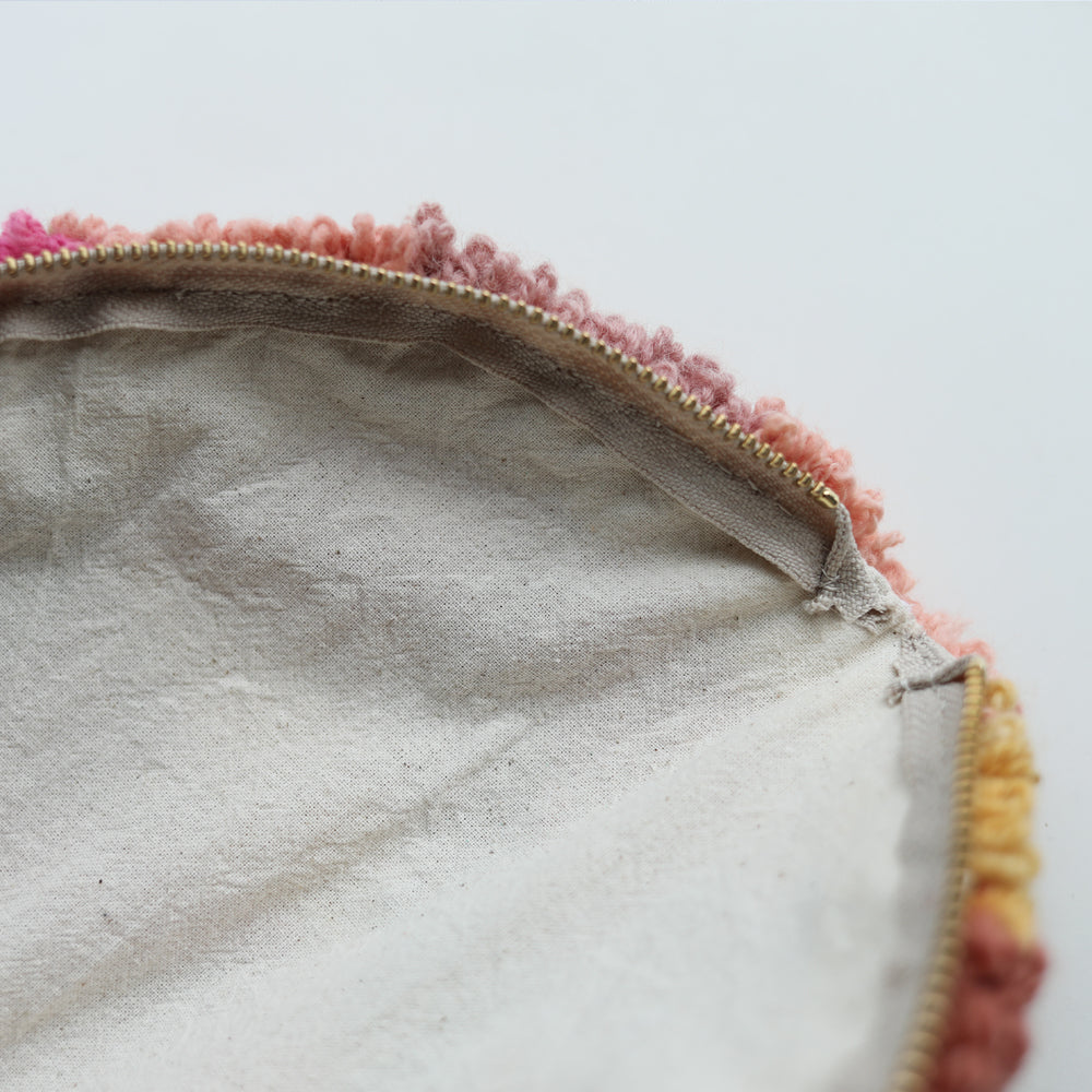 ABSTRACT POUCH - punch needle