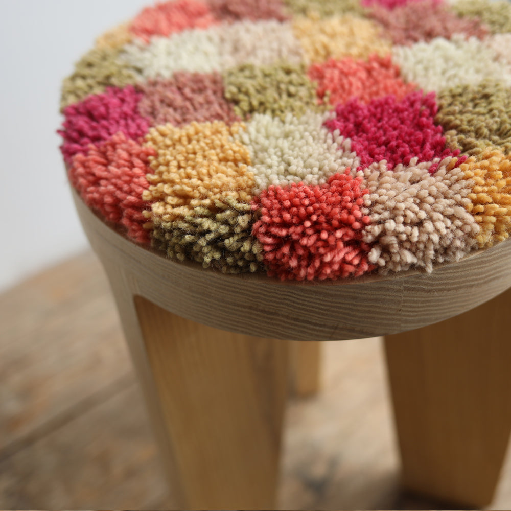 WOOD STOOL - GRID