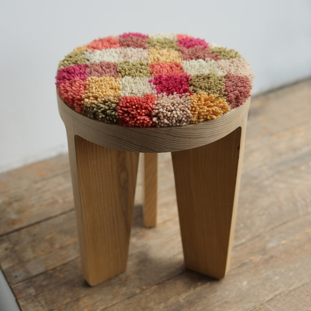 WOOD STOOL - GRID