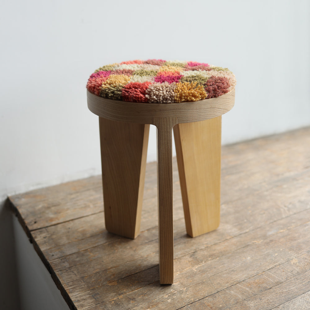 WOOD STOOL - GRID