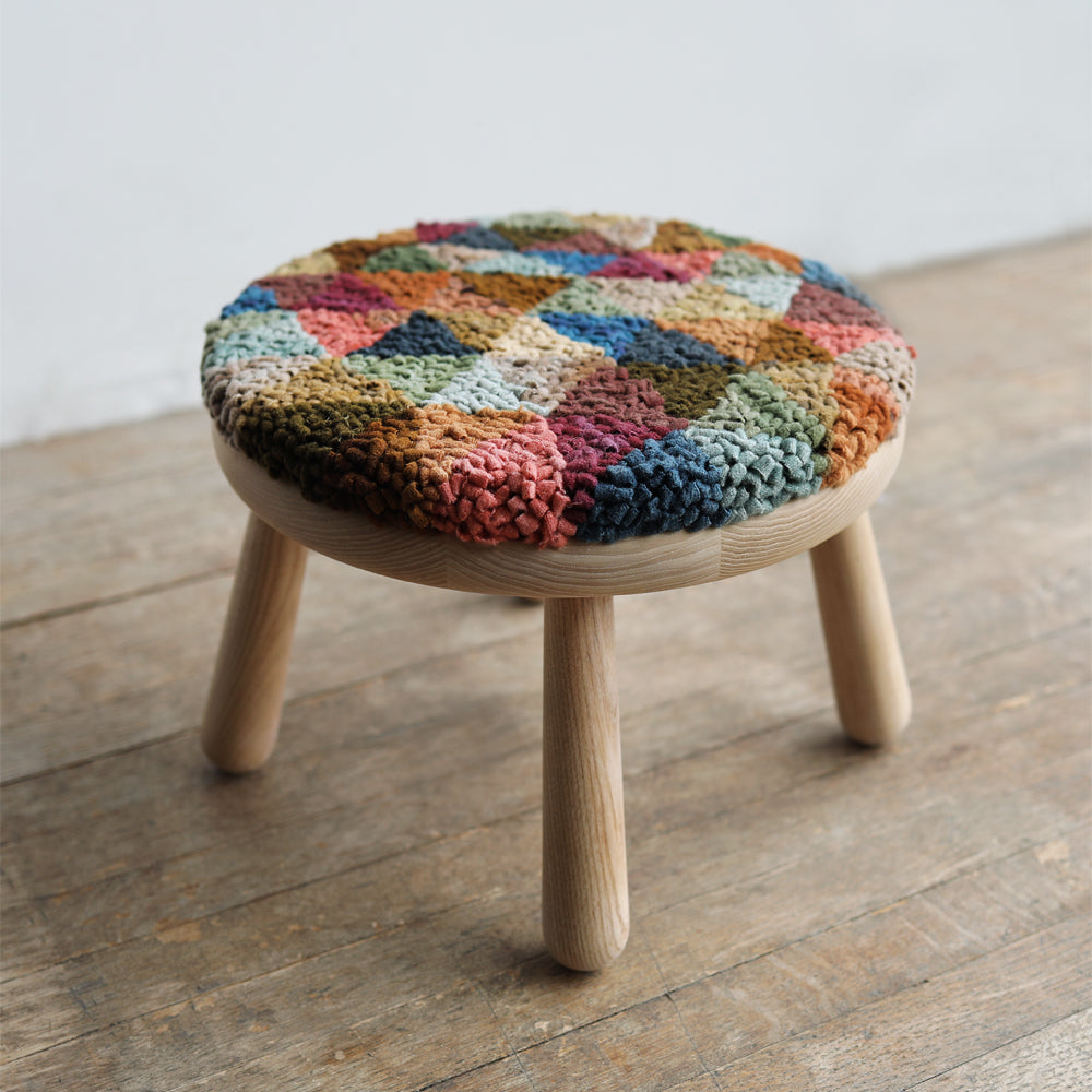 WOOD STOOL no.7 triangles