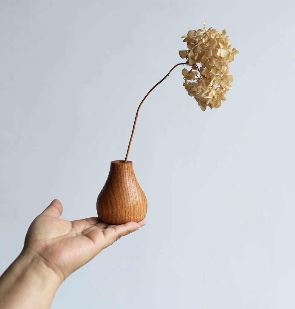 WOOD BUD VASE - red oak