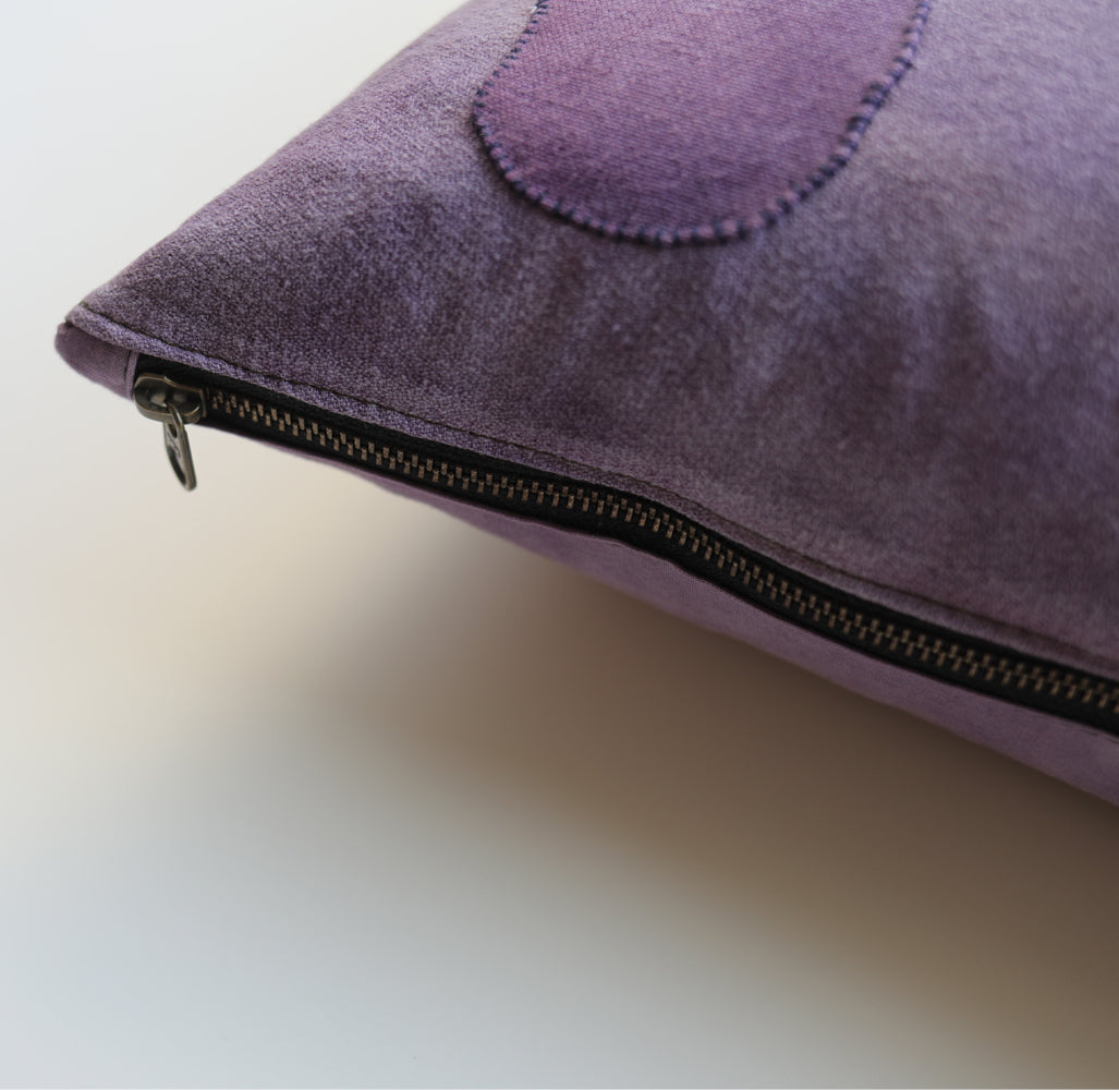 PILLOW - appliqué shapes