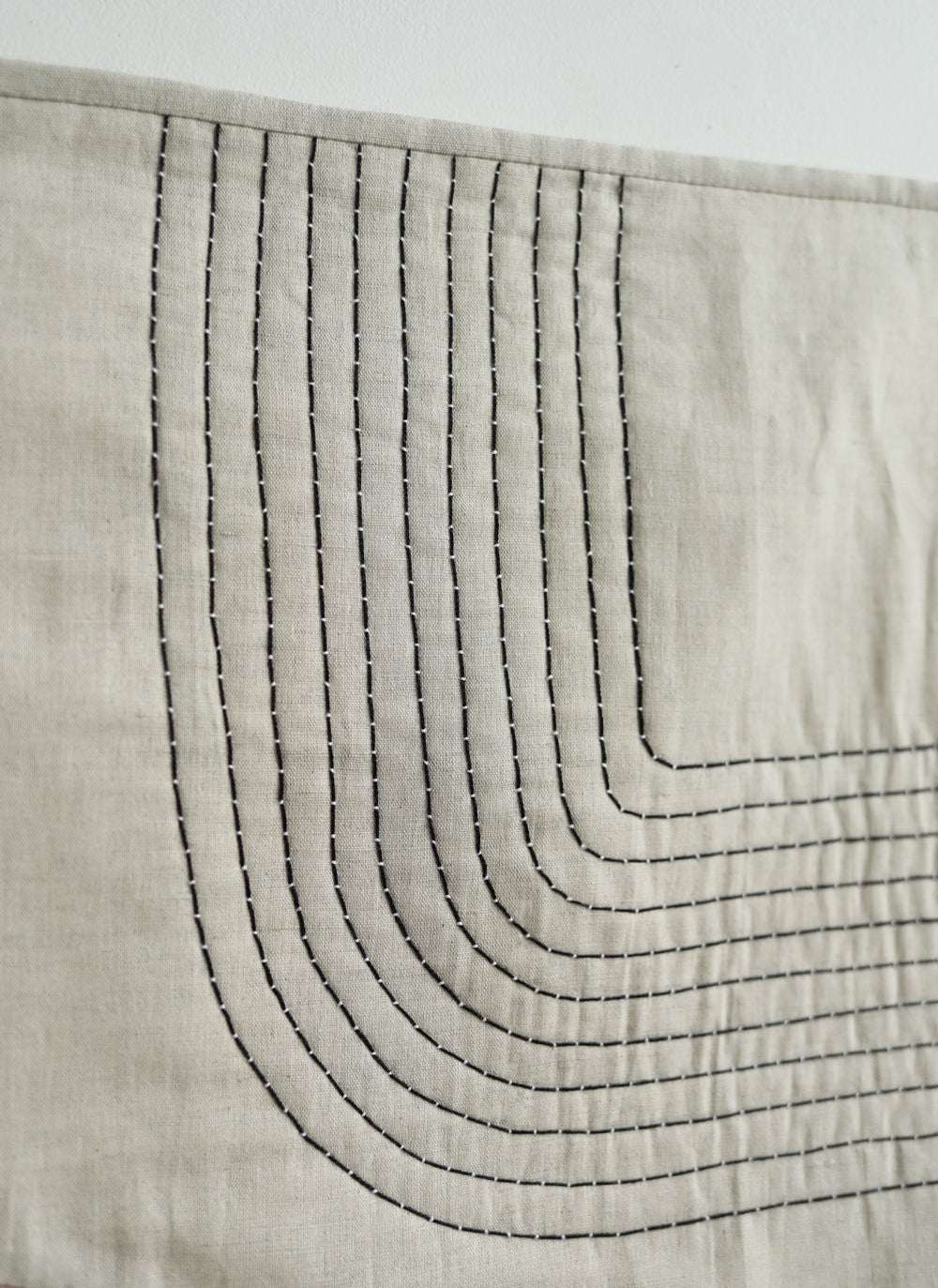 mini wall quilt double curve