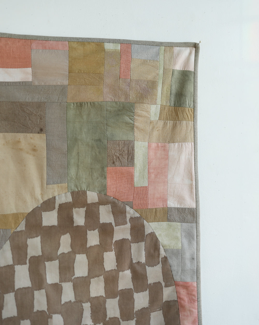 MINI WALL QUILT CHECK