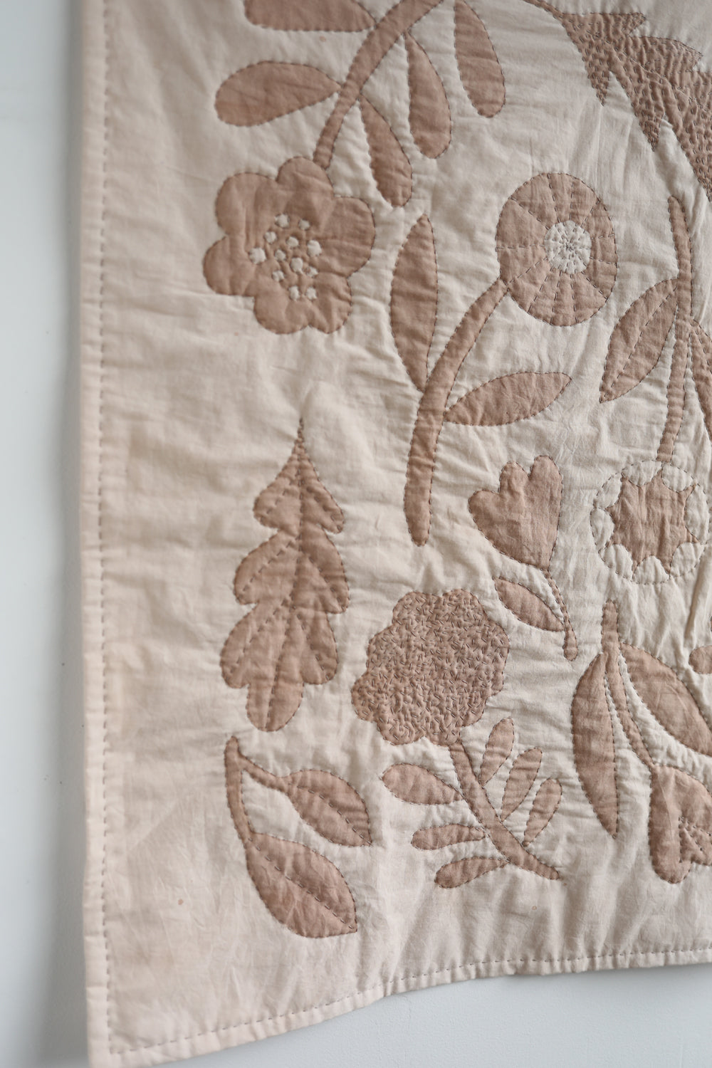 WHOLE CLOTH QUILT - flora