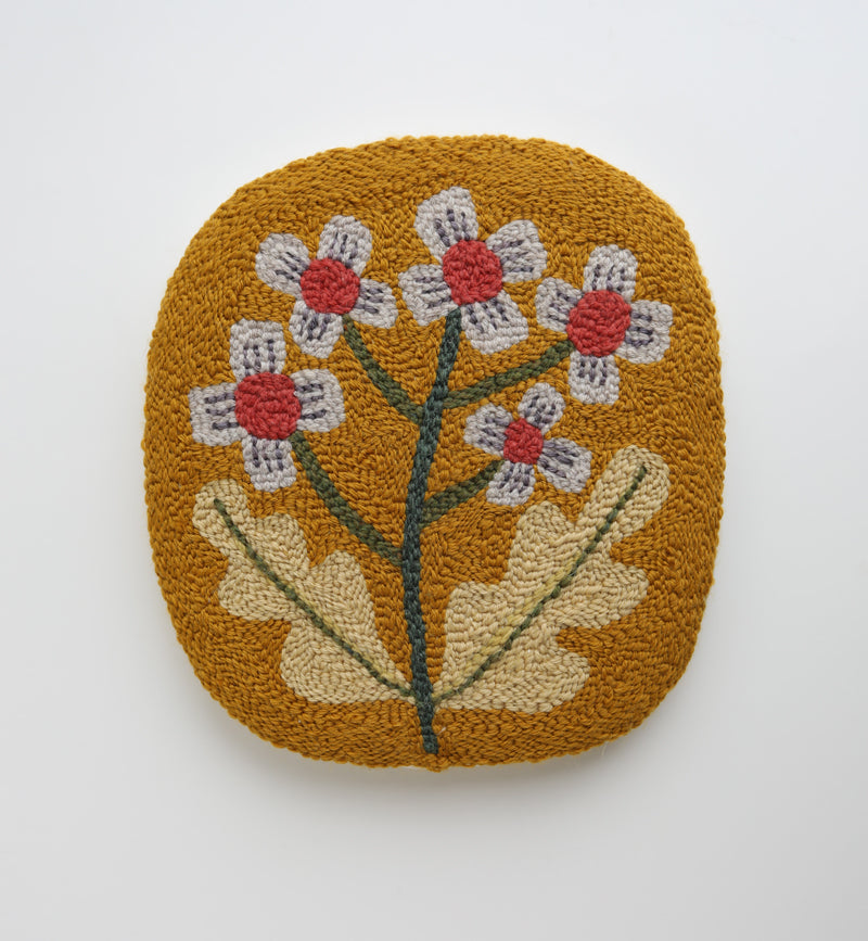 flower shape- PUNCH NEEDLE