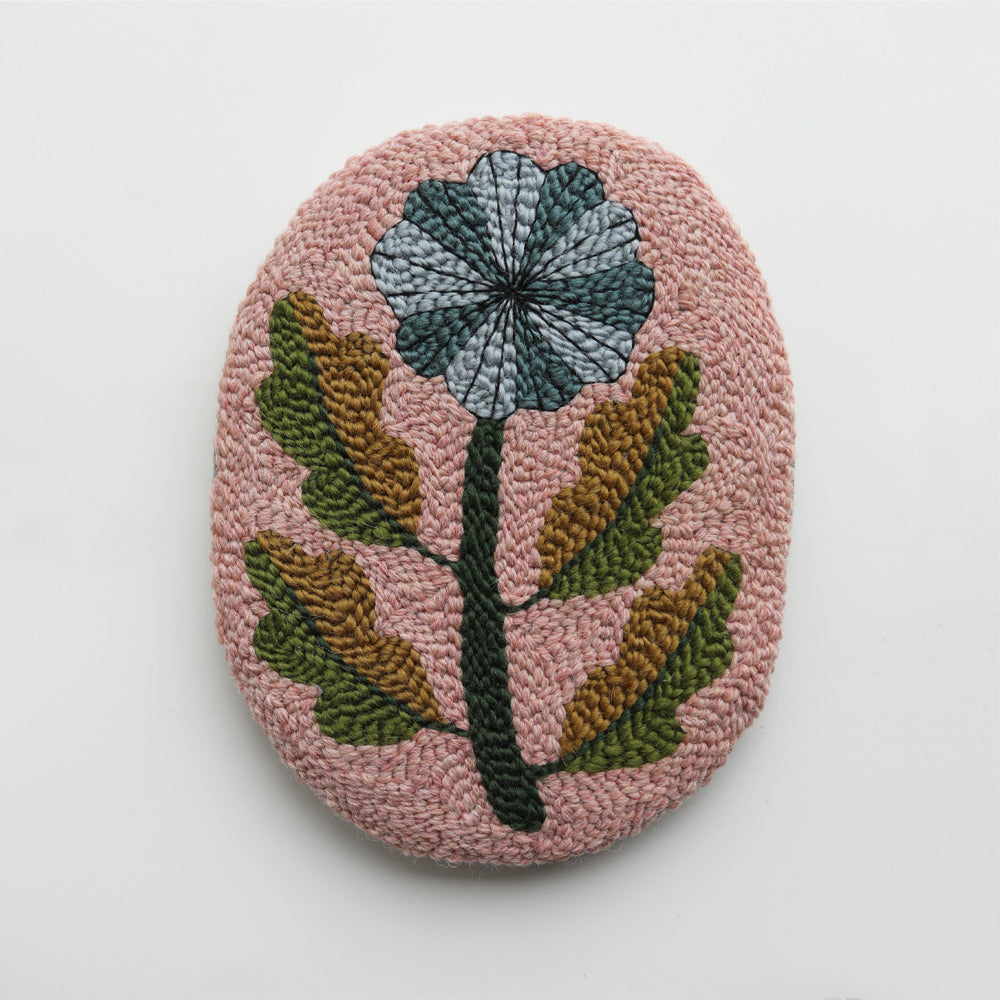 small flower shape 3 - PUNCH NEEDLE