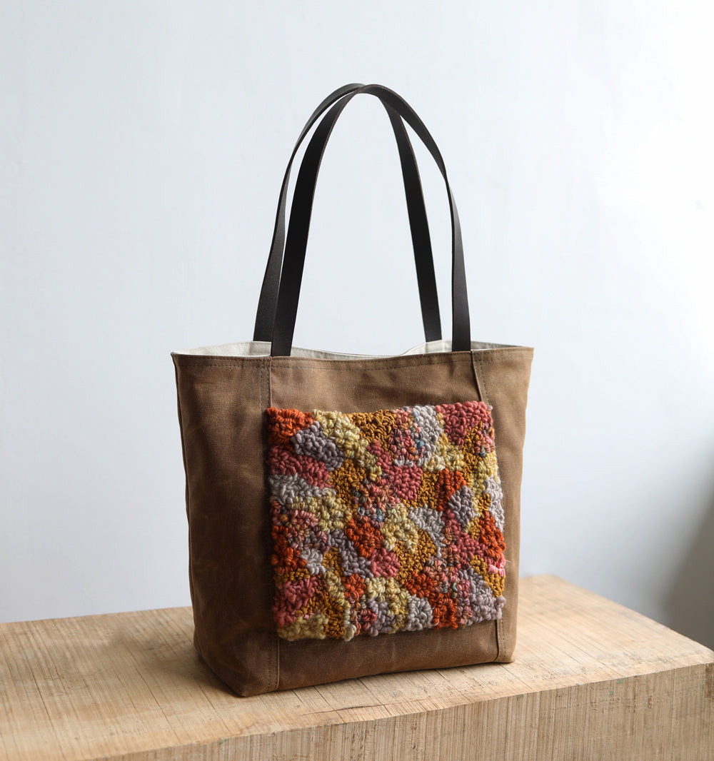 TOTE - abstract rug hooking