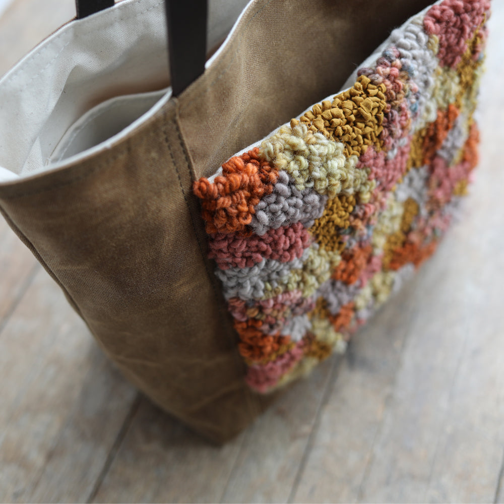 TOTE - abstract rug hooking