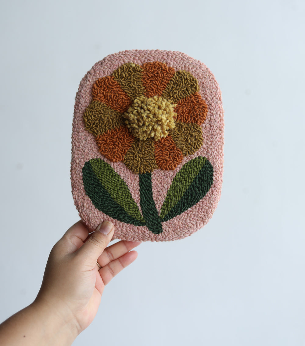 rust flower shape - PUNCH NEEDLE