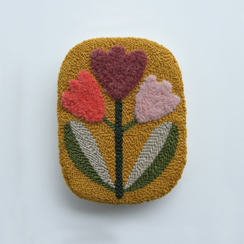 small tulip flower shape - PUNCH NEEDLE