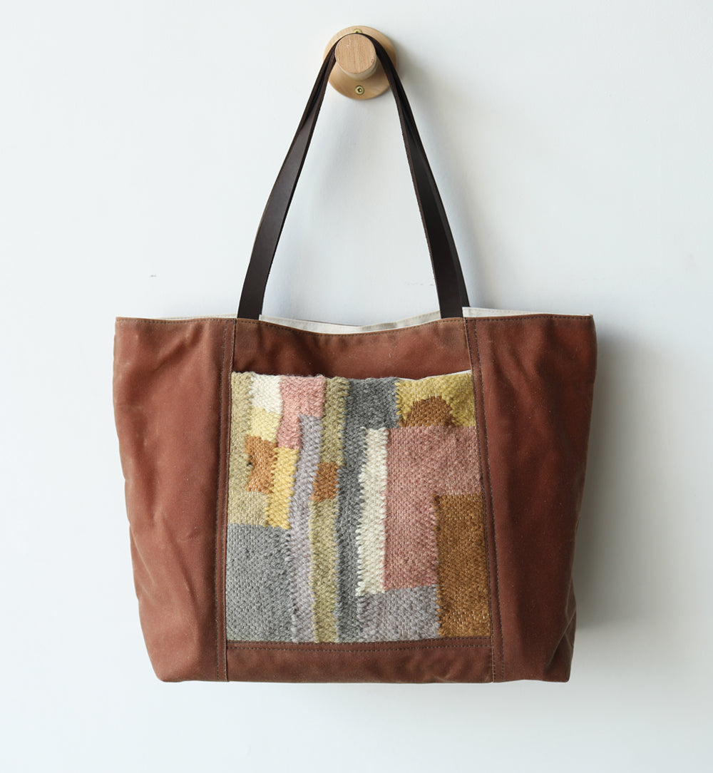 TOTE - woven pocket