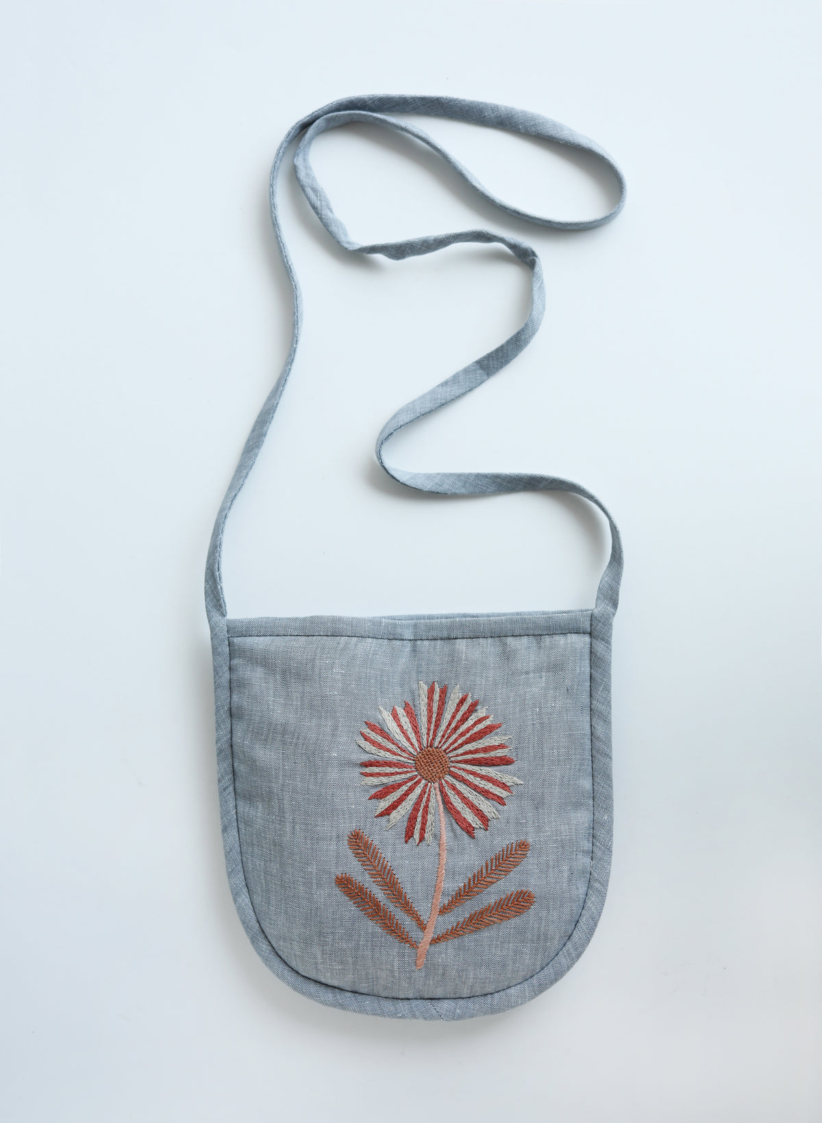 BOTANICAL EMBROIDERY - cross body bag