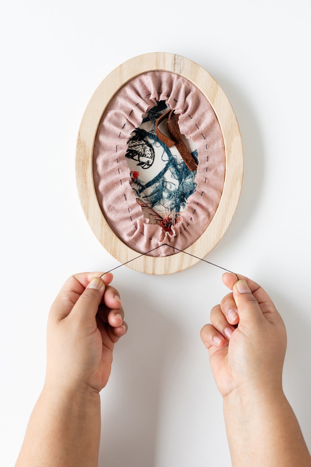 Bird/flower oval wall art