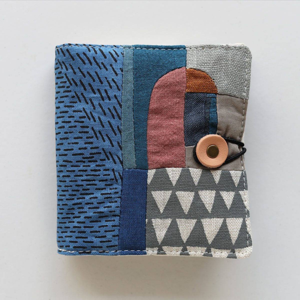 SEWING BOOKLET - no. 883
