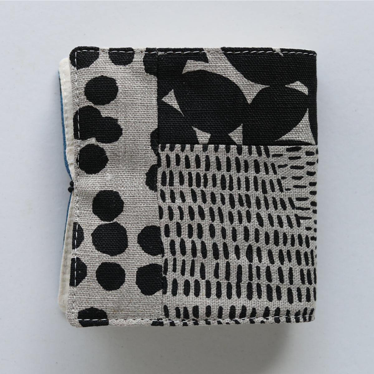 SEWING BOOKLET - no. 886