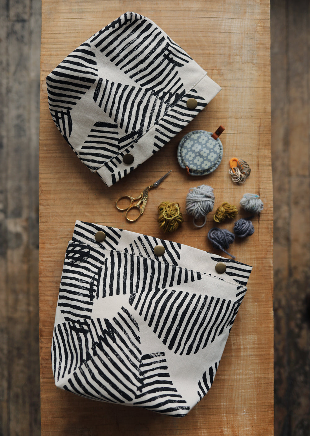 SNAP PROJECT BAG - stripes