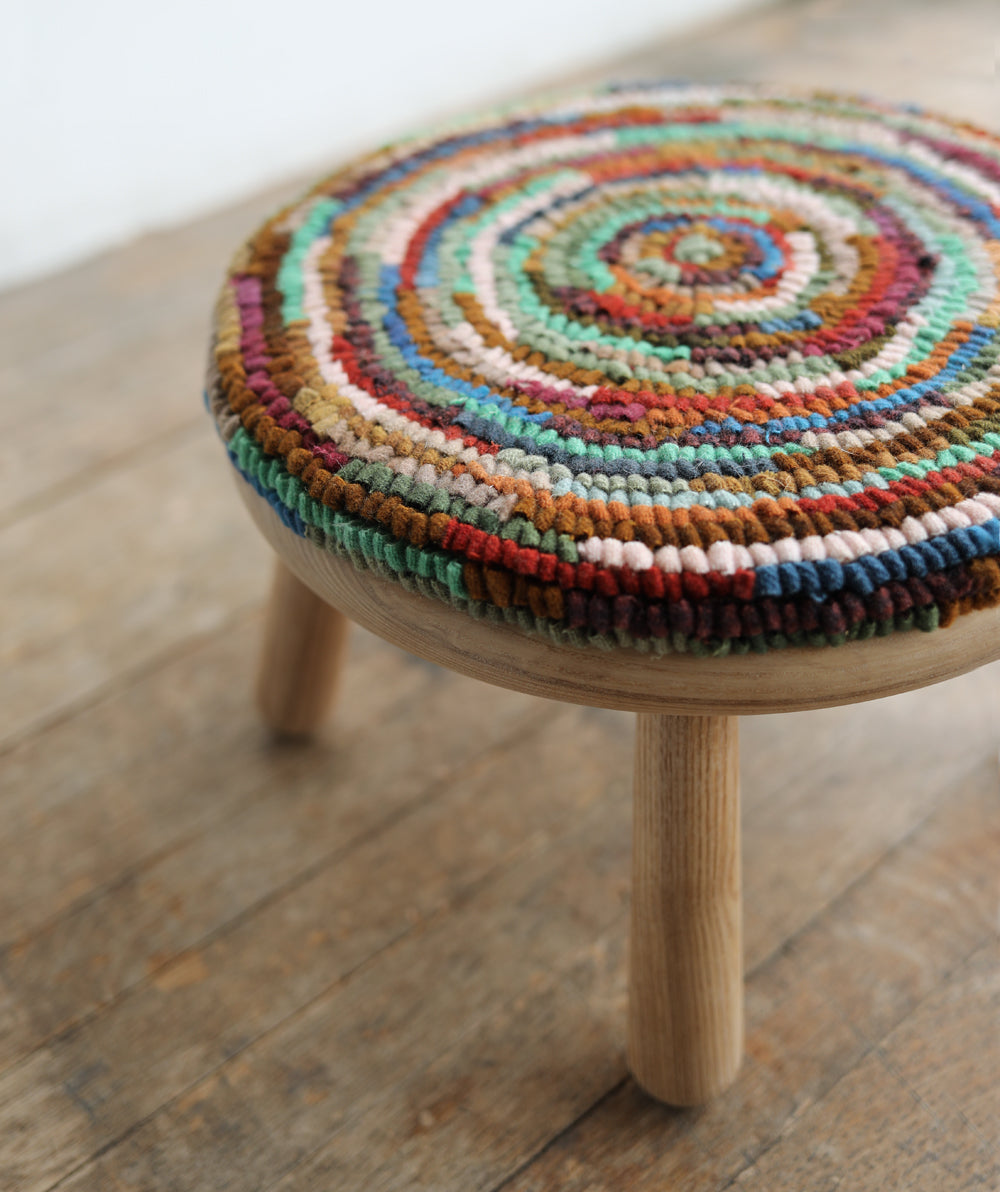 WOOD STOOL no.8 circles