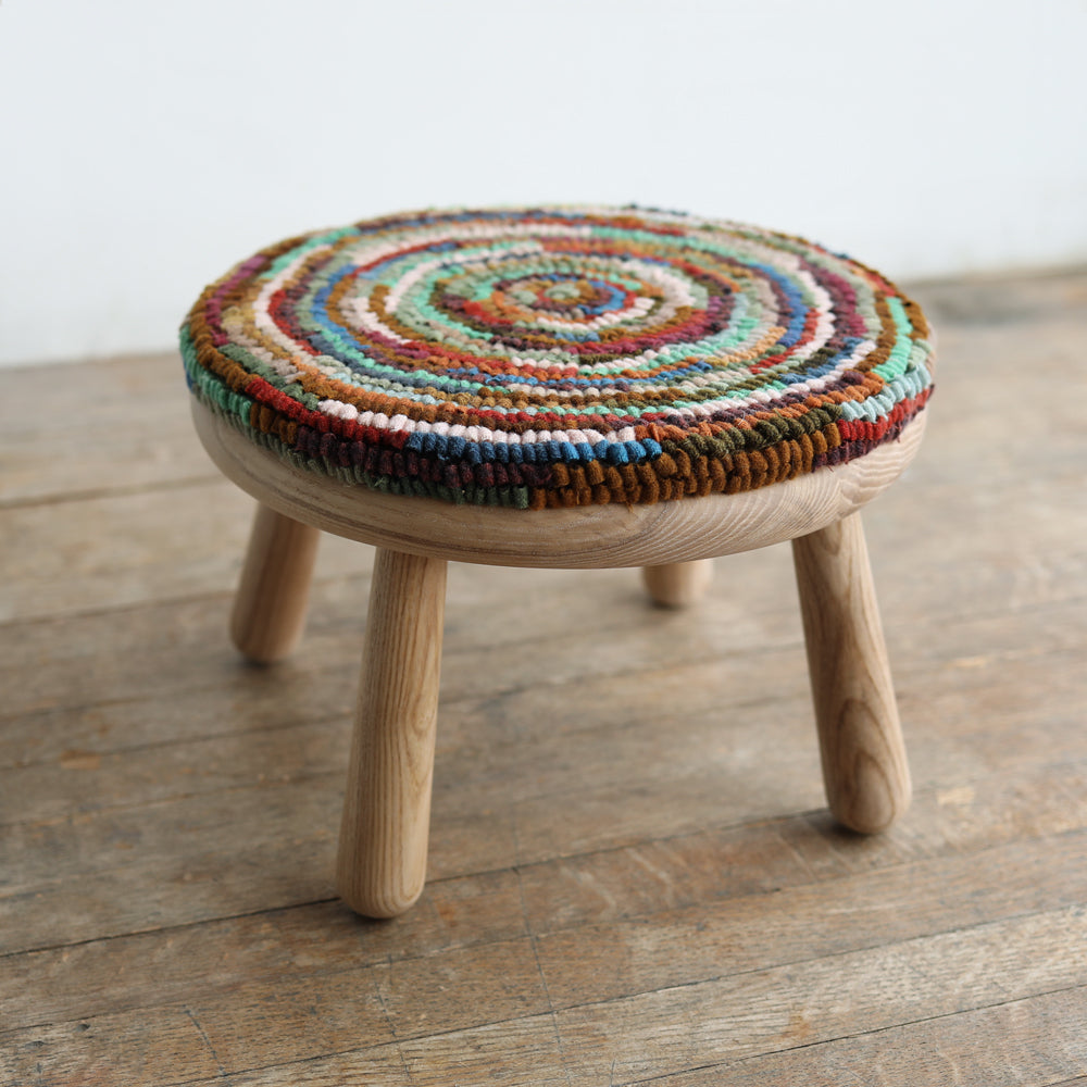 WOOD STOOL no.8 circles