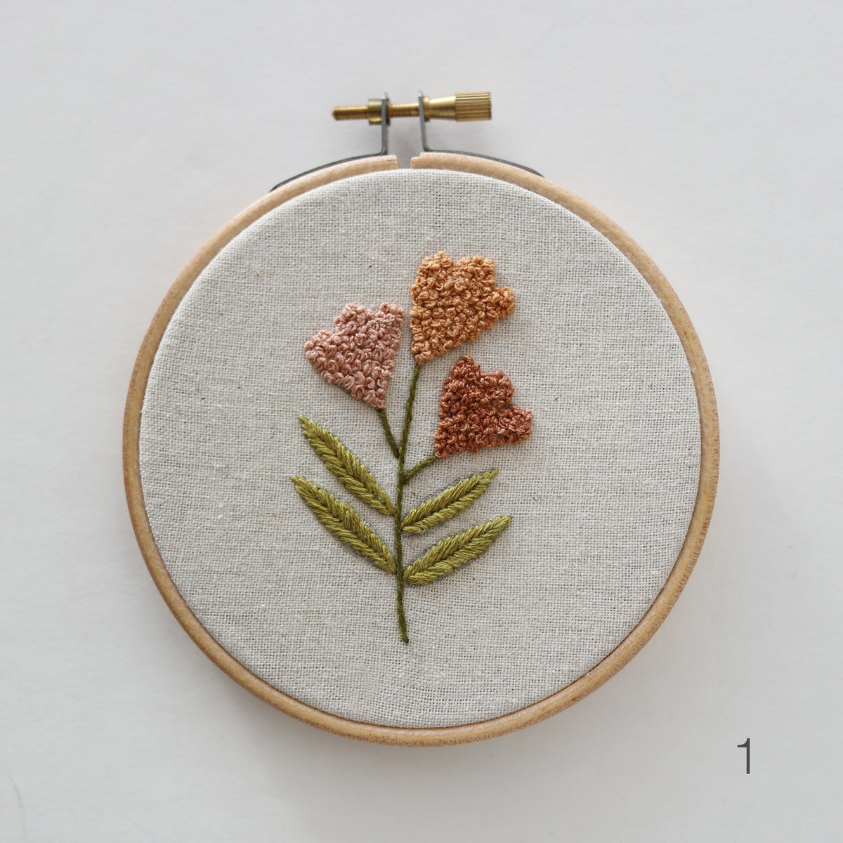 BOTANICAL EMBROIDERY - mini flora hoops