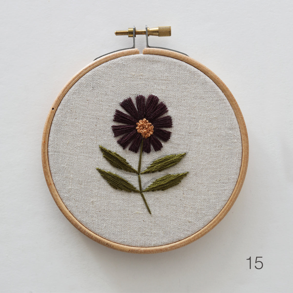 BOTANICAL EMBROIDERY - mini flora hoops