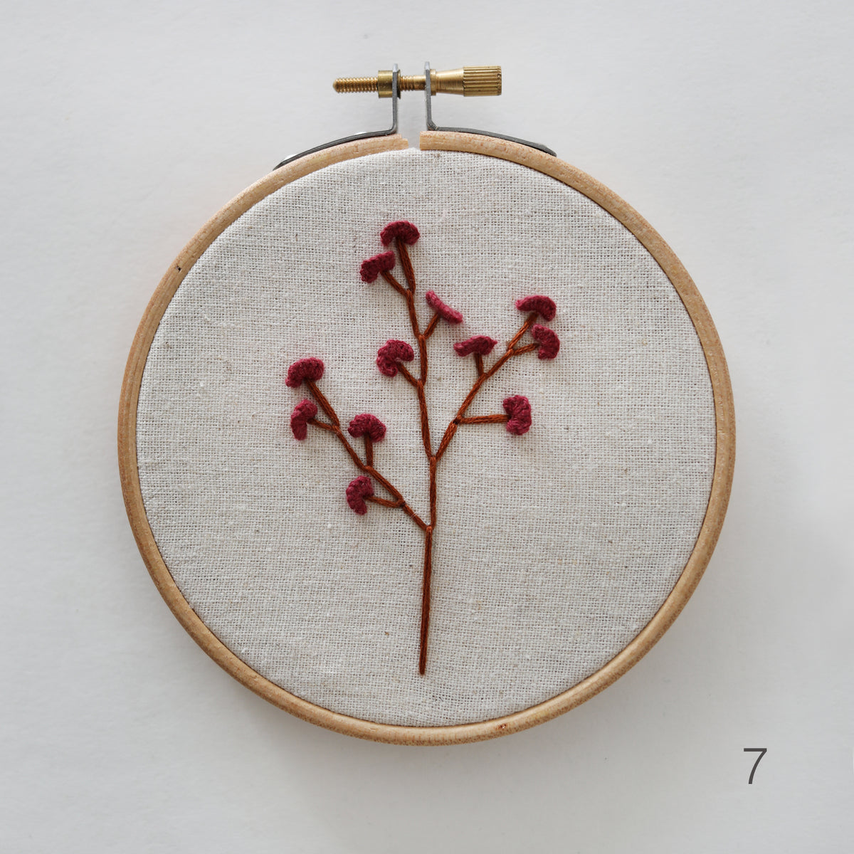 BOTANICAL EMBROIDERY - mini flora hoops