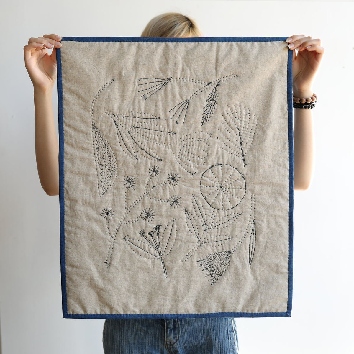 WHOLE CLOTH QUILT - indigo flora no.5