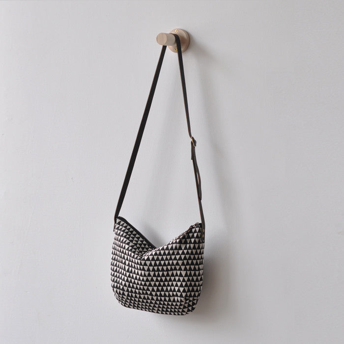 DAY BAG - triangle