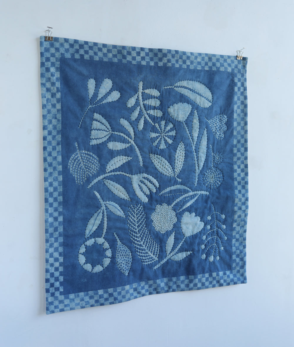 WHOLE CLOTH QUILT - indigo flora