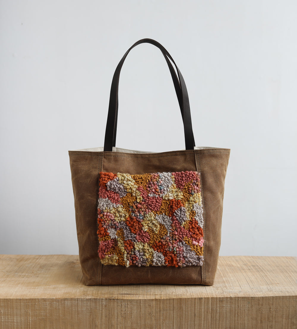 TOTE - abstract rug hooking